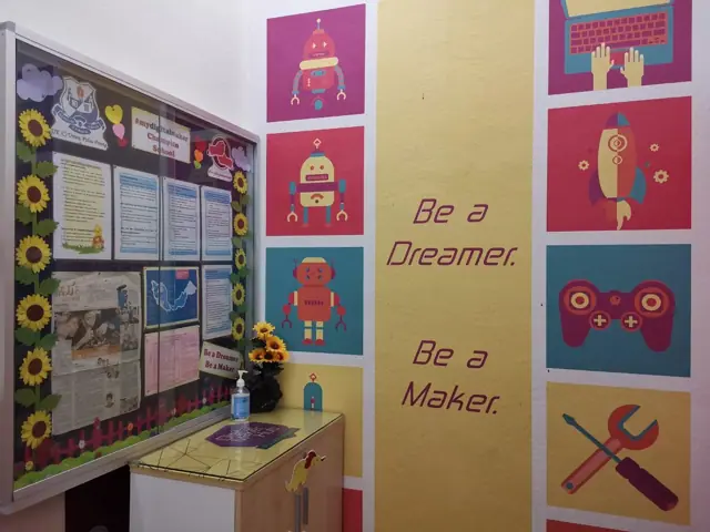 数码创客中心 & 数码创客课室 Digital Maker HUB & Bilik Digital Maker